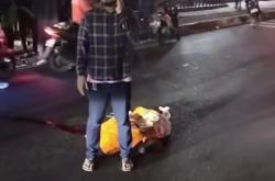 Laka Maut! Perempuan Tewas Dihantam Bus di Depan Kampus UIN Ciputat