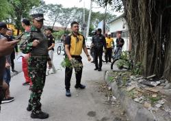 Mantap! Bupati, Dandim, Kapolres dan Sekda Grobogan Terjun Langsung Bersih-Bersih Fasilitas Umum