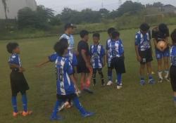 Dari Desa Bandut Menganti, SSB Ini Cetak Bibit Pesepak Bola Muda Gresik Dengan Karakter Kuat