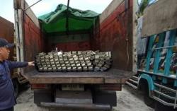 Satgas Tri Cakti dan Kejati Babel Gagalkan Penyelundupan 25 Ton Timah