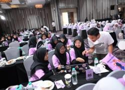 Memutus Dominasi Maskulinitas di Dunia Digital: Ratusan Siswi Jajaki Karier Teknologi