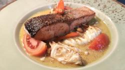 Salmon Gulai di Boyolali, Perpaduan Cita Rasa Jepang dan Nusantara yang Bikin Ketagihan