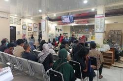 95 Ribu Peserta BPJS PBI di Tangerang Dicoret, Warga Panik Antre Pertanyakan Status