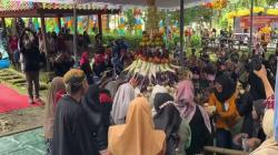 Tradisi Keleman di Sendang Asmoro Tuban, Doa dan Gunungan Diperebutkan Demi Panen Melimpah