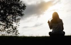 Fenomena Relasi Digital di Balik Kehidupan Tenaga Kesehatan di Sukabumi