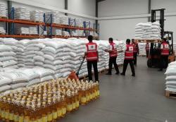 Tekan Harga saat Ramadhan & Idul Fitri, Bansos Beras dan Minyak Digelontor untuk 33 Juta Penerima