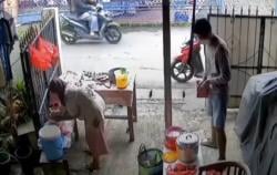 Tega! Maling Gasak Uang Rp700 Ribu Milik Nenek Penjual Nasi Uduk di Pondok Melati Bekasi
