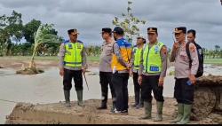 Perbaikan Tanggul dan Jalan Amblas Dipercepat, Polda Jateng: Jalur Gubug Ditutup untuk Truk Sumbu 3