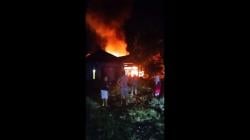 Ditinggal Salat Subuh, Rumah Semi Permanen di Andong Boyolali Ludes Terbakar