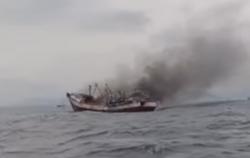 Kapal Nelayan Terbakar di Selat Sunda, 1 Orang Tewas 2 Hilang