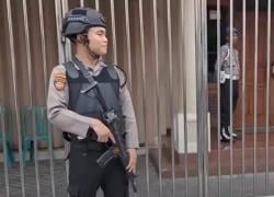 Bareskrim Geledah Rumah di Surabaya 8 Jam, 4 Boks Barang Bukti TPPU Tambang Emas Ilegal Disita