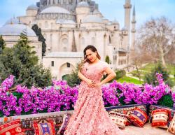 Eksplorasi Budaya, Lady Vien Habiskan Waktu Keliling Turki dari Istanbul hingga Cappadocia! 