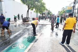 Usai Dandangan, Jalan Sunan Kudus Berminyak, 150 Personel Turun Tangan