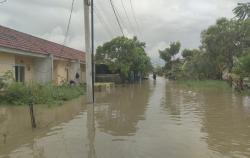 Hujan Deras Picu Banjir di Tambun Utara Bekasi, 700 KK Terdampak
