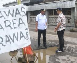 Bupati Tulungagung Tinjau Jalan Rusak 5 Tahun, Perbaikan Dimulai Pekan Ini