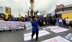 Mahasiswa PMII Turun ke Jalan, Desak Reformasi Polri di Bundaran Tugu Kartasura