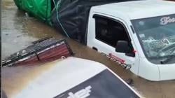 Kapal Feri Penyeberangan Karam di Sungai Mahakam, 3 Mobil Ikut Tenggelam