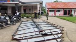 Angin Kencang Terjang Sliyeg Indramayu, Balai Desa dan 13 Rumah Warga Rusak