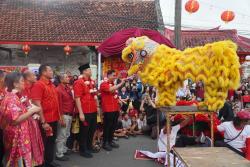 Warga Padati Festival Imlek di Hok Tek Tong Jepara, Harmoni Lintas Agama Menggema Saat Ramadan