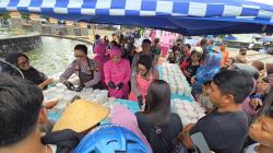 Polres Sragen Turun ke Jalan, 1.000 Es Teler Presisi Dibagikan ke Warga