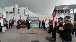 Tandai 1 Tahun PHK Sritex, Eks Buruh Turun ke Jalan Desak Kurator Segera Bayar Pesangon