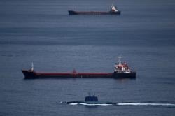 Kiamat Jalur Laut! Iran Tutup Total Selat Hormuz, Larang Seluruh Kapal Melintas