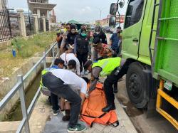 Ditemukan Tewas di Samping Truk, Sopir Asal Yogyakarta Ini Diduga Kena Serangan Jantung di KIK