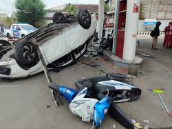 Mobil Oleng Tabrak SPBU Bener Sragen, Enam Orang Luka dan Dirawat di Rumah Sakit