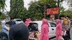 Berbagi Takjil dan Buka Puasa Bersama, Wujud Polsek Jombang Hadir dan Peduli Masyarakat