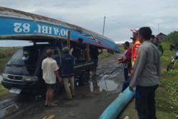 Perahu Nelayan Doa Ibu 82 Terdampar di Pantai Suliwa Cianjur, ABK Asal Sukabumi Hilang Misterius