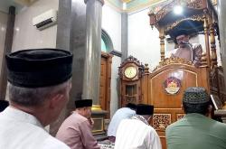 Salat Gerhana Bulan di Grobogan, Khatib: Teguran Lembut Agar Manusia Meningkatkan Keimanan