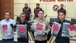 ​Polda Jatim Bongkar Jaringan Perakit Mesiu Ilegal, 2 Pemuda Asal Sidoarjo Ditangkap