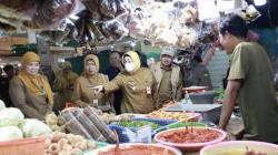 Pantau Pasar Jelang Idulfitri, Harga Daging dan Cabai di Tangerang Melonjak