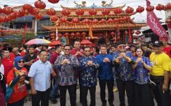 Demokrat Jabar Tebar Kepedulian di Perayaan Cap Go Meh saat Ramadan di Bekasi