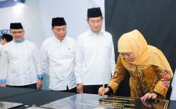 Tingkatkan Sarana Pendidikan, Pemprov Jatim Revitalisasi Puluhan di Lamongan dan Gresik