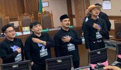 BREAKING NEWS Direktur Eksekutif Lokataru Delpedro Marhaen Divonis Bebas