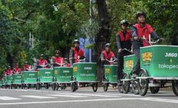 Usung Semangat Ramadan, Ratusan Gerobak Konvoi Bagi-bagi Ribuan Takjil dan Kopi Gratis