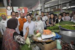 Jelang Lebaran, Temukan Harga Cabai Rawit Setan Rp100 Ribu per Kg di Pasar Peterongan Semarang