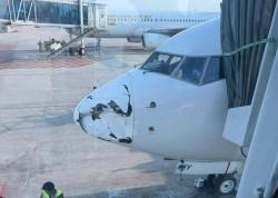 Hantam Sesuatu, Hidung Pesawat Garuda Rusak Berat Usai Mendarat di Bandara SSK Pekanbaru
