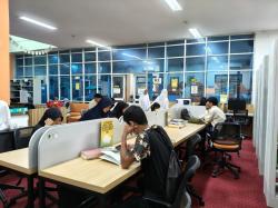 Perpusda Karawang Jadi Tempat Ngabuburit, Kunjungan 200 Orang per Hari Selama Ramadan