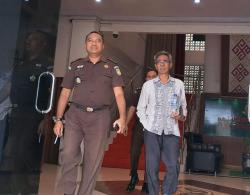 Mantan Bupati Sabu Raijua, Nikodemus Rihi Heke Diperiksa Dua Jam Lebih Terkait Dugaan Kasus Korupsi