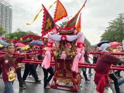 Setelah 10 Tahun Vakum, Kirab Budaya Jababeka Kembali Digelar dan Banjir Pengunjung
