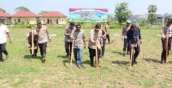 Dukung Program Ketahanan Pangan Nasional, Polres Pidie Jaya Ikut Penanaman Jagung Serentak 2026
