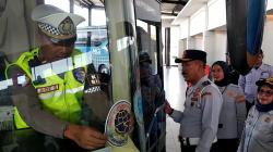 Jelang Mudik Lebaran, Bus di Terminal Guntur Garut Diperiksa Petugas Gabungan