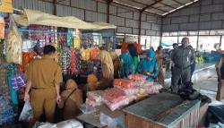 Sidak Pasar Sidomakmur Blora, Petugas Temukan Makanan Berzat Berbahaya