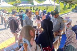 Kurang dari Satu Jam, Daging Sapi Seharga Rp100 Ribu per Kg Ludes Diserbu Warga