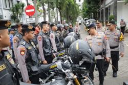 Polrestabes Surabaya Cek Kesiapan Personel Pengamanan Lebaran 2026