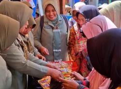 Bantu Warga Penuhi Kebutuhan Jelang Lebaran, Kodim 0717 Grobogan Gelar Bazar Ramadan