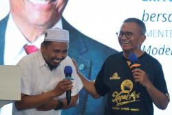 Dahlan Iskan Dorong Anak Muda Pimpin Bisnis di Era Disrupsi