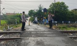 Sejumlah Perlintasan Kereta di Sukoharjo Tanpa Palang Pintu, Polisi Ingatkan Warga Waspada